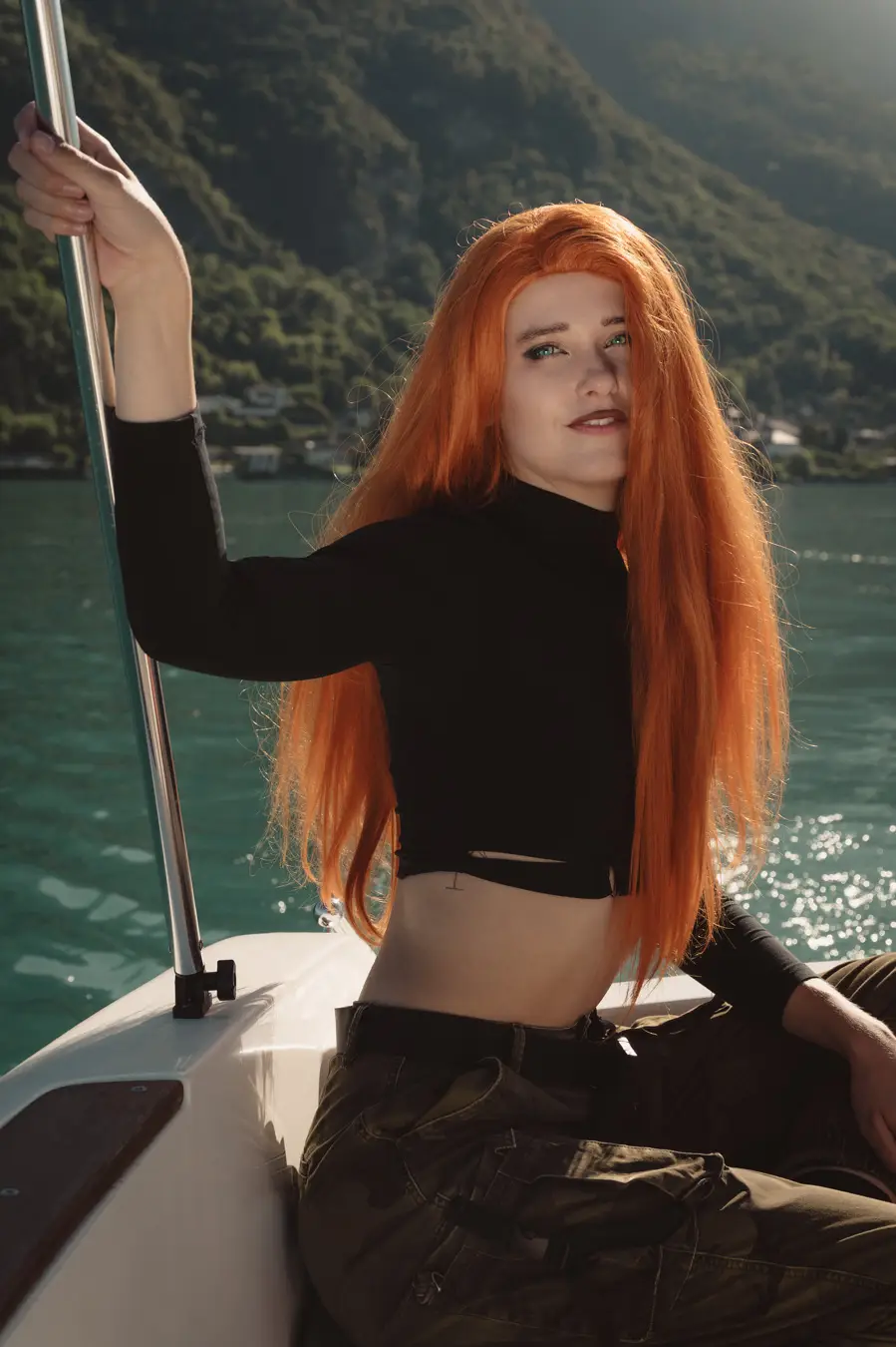 Shooting photo mode sur bateau sur le lac d'Annecy avec Kim possible