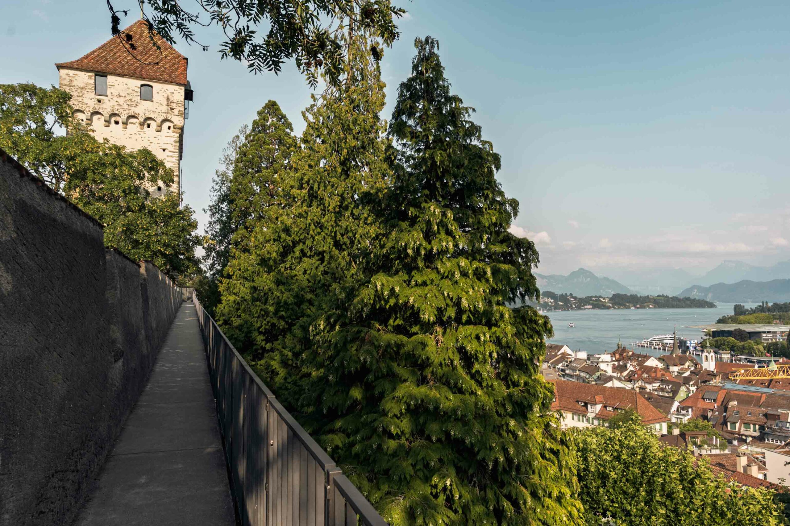 Une meurtrière du rempart de la Museggmauer encadrant Lucerne