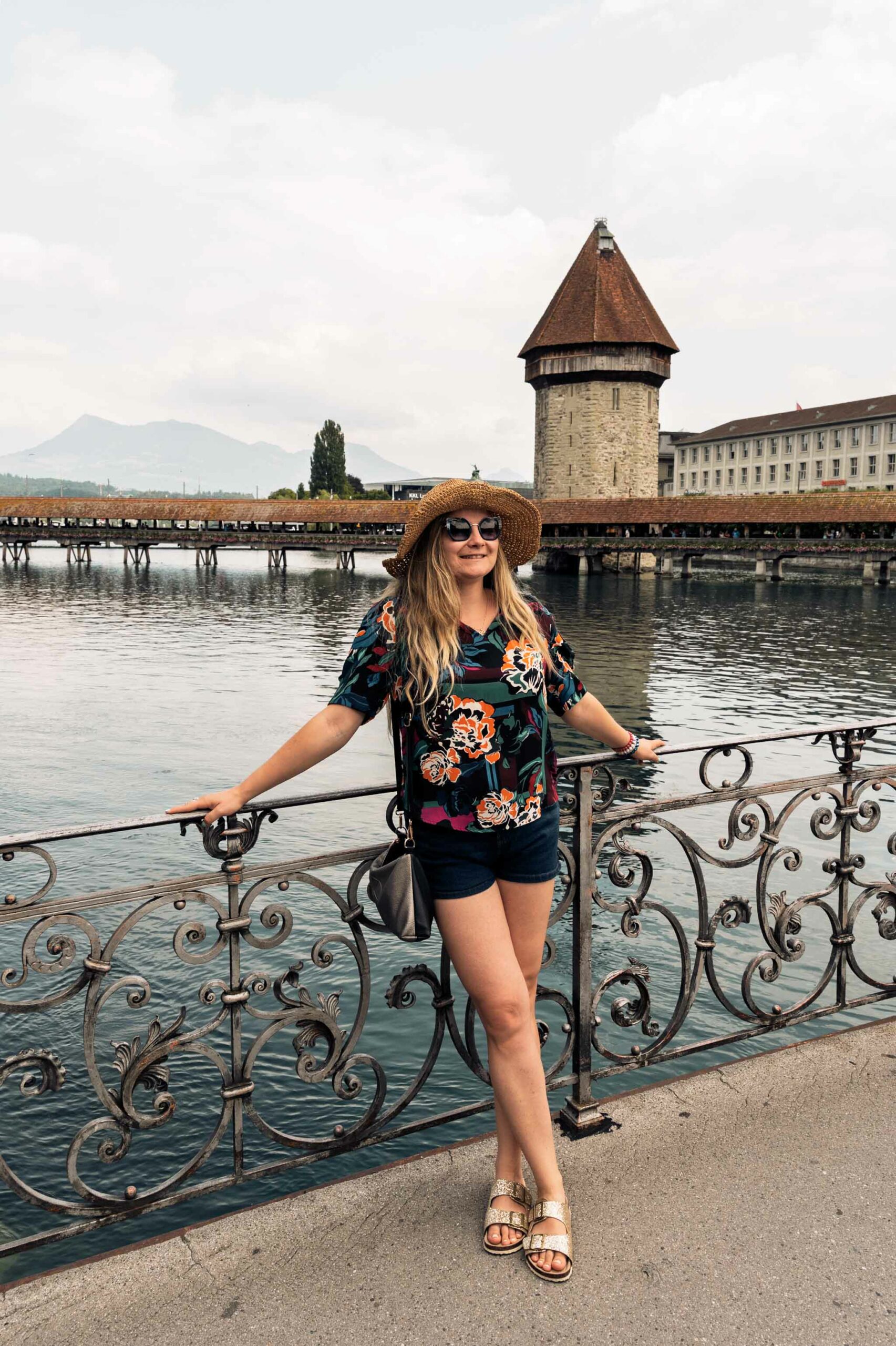 Lucerne en vertical : la ville, le lac et la montagne en un seul cadre
